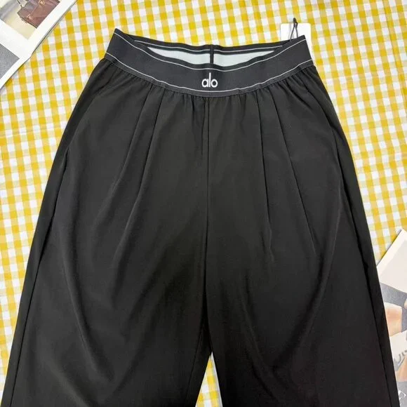 Black Casual Wide-Leg Pants Alo Yoga athletic pants size M (Regular)🔅🧘 - Picture 4 of 11